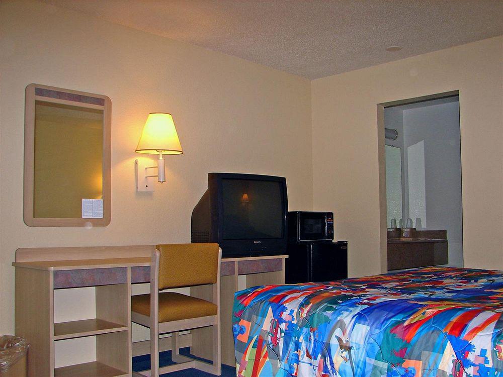 Motel 6-Lancaster, Tx - Desoto - Λάνκαστερ Εξωτερικό φωτογραφία