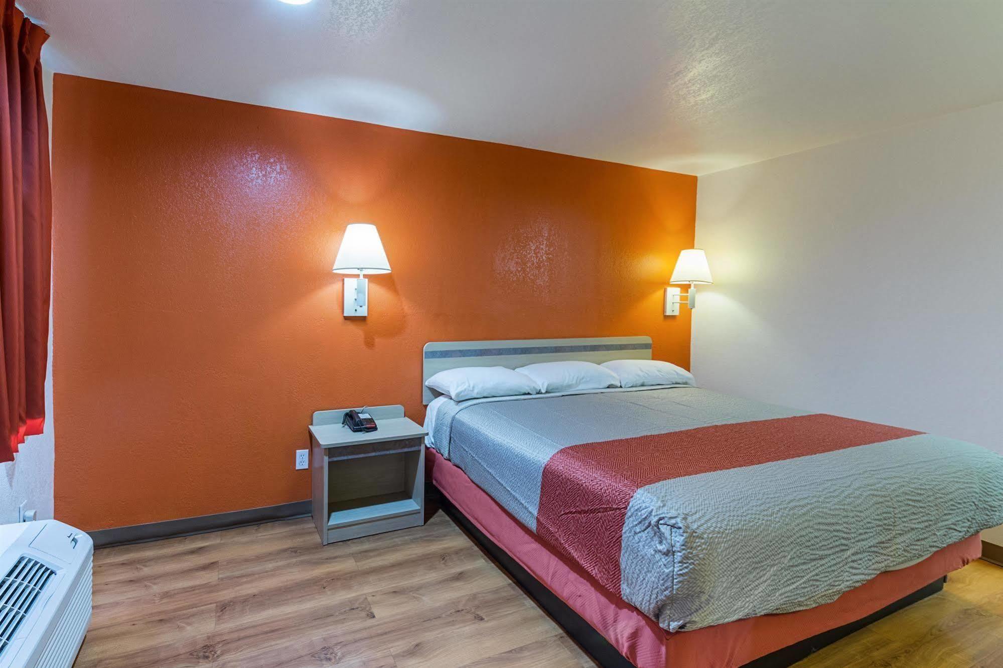 Motel 6-Lancaster, Tx - Desoto - Λάνκαστερ Εξωτερικό φωτογραφία